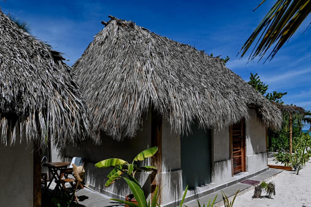 Casa Mate Beachfront Cabanas El Cuyo Dış mekan fotoğraf