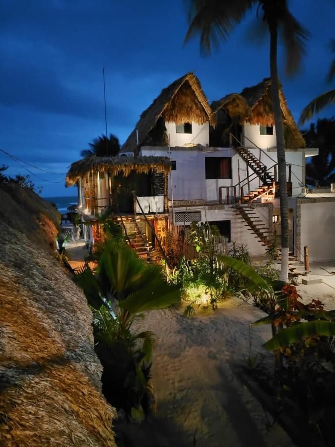 Casa Mate Beachfront Cabanas El Cuyo Dış mekan fotoğraf